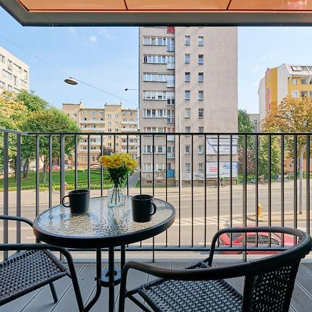 Nowoczesny Apartament Z Balkonem I Parkingiem W Centrum Wroclawia By Noclegi Renters ภายนอก รูปภาพ
