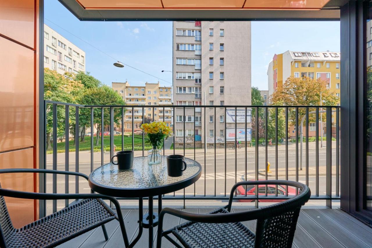 Nowoczesny Apartament Z Balkonem I Parkingiem W Centrum Wroclawia By Noclegi Renters ภายนอก รูปภาพ